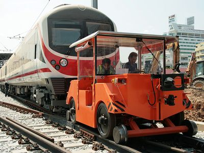 Elektro-Plattformwagen